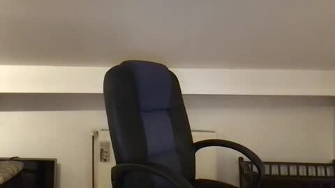 Snapshot of kobasic chatting on January 27, 5:58 pm hugo online show from January 27, 5:58 pm