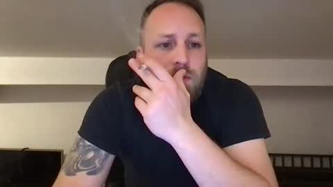 Snapshot of kobasic chatting on January 3, 5:53 pm hugo online show from January 3, 5:53 pm