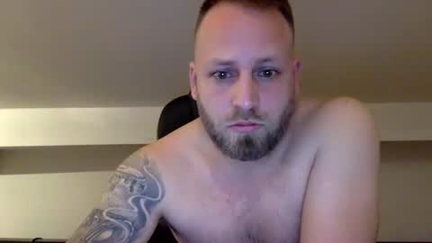 Snapshot of kobasic chatting on January 10, 8:15 pm hugo online show from January 10, 8:15 pm