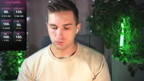 Snapshot of kochka25 chatting on February 23, 7:06 am Sweet boy online show from February 23, 7:06 am