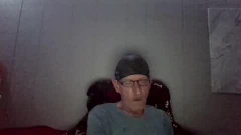 Snapshot of kodiakpm1 chatting on October 25, 7:32 am kodiakpm1 online show from October 25, 7:32 am