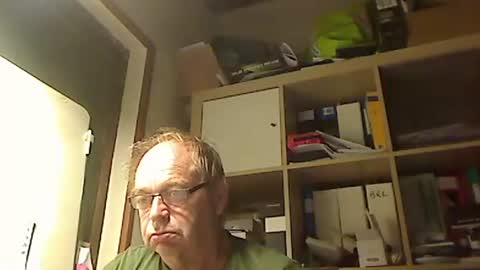 Snapshot of kokin3034 chatting on October 6, 4:39 am kokin3034 online show from October 6, 4:39 am