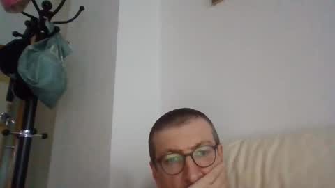 JUAN CARLOS online show from September 11, 4:28 pm