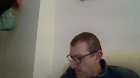 JUAN CARLOS online show from February 15, 6:33 pm