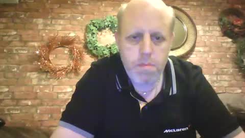 Neil online show from December 14, 1:50 am