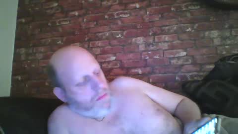 Neil online show from February 3, 11:31 am
