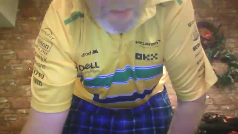 Neil online show from December 29, 10:45 am