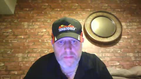 Neil online show from February 21, 1:44 am
