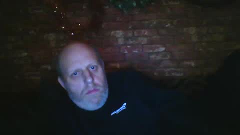 Neil online show from December 4, 5:05 am