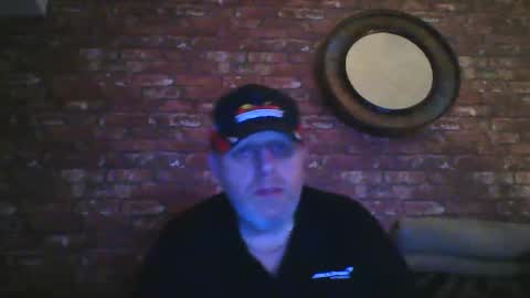 Neil online show from February 17, 7:31 pm