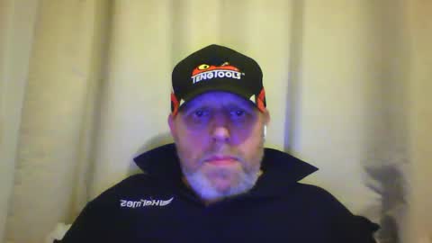 Neil online show from March 7, 9:59 pm