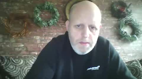 Neil online show from December 27, 10:12 am