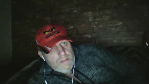 Neil online show from February 9, 11:25 pm