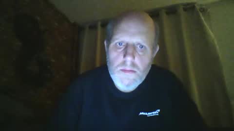 Neil online show from December 7, 1:26 am