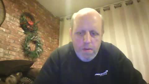 Neil online show from December 3, 12:33 am