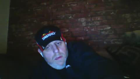 Neil online show from March 1, 2:37 am