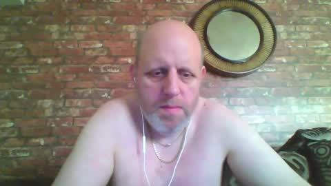 Neil online show from January 3, 10:41 am