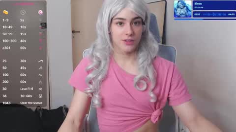 Snapshot of koneko_nya chatting on October 13, 9:43 pm Riley online show from October 13, 9:43 pm