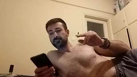 kopepe251664 online show from May 3, 8:00 pm