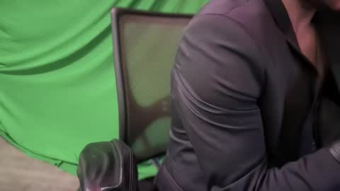 Korrupted online show from October 23, 6:50 am