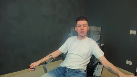 KrewVaughn online show from March 11, 11:39 am