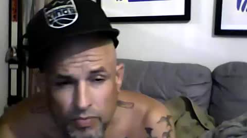 Snapshot of krisdaviddemblans55 chatting on October 10, 3:22 am Kristian online show from October 10, 3:22 am