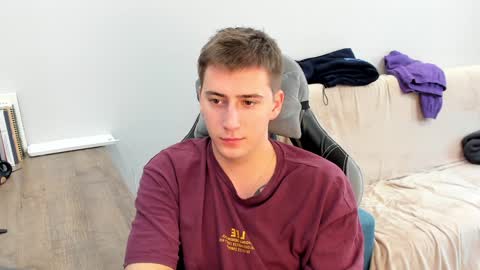 Snapshot of krishort chatting on December 9, 8:33 am krishort online show from December 9, 8:33 am