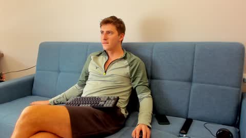 Snapshot of krishort chatting on February 4, 9:17 am krishort online show from February 4, 9:17 am