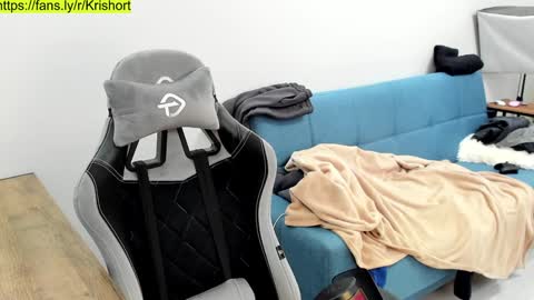 Snapshot of krishort chatting on January 25, 11:02 am krishort online show from January 25, 11:02 am