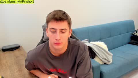 Snapshot of krishort chatting on January 18, 12:36 pm krishort online show from January 18, 12:36 pm
