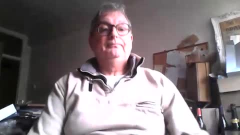 kriss online show from October 13, 12:00 pm