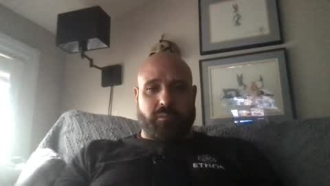 ThatKruCrush online show from February 9, 6:01 pm