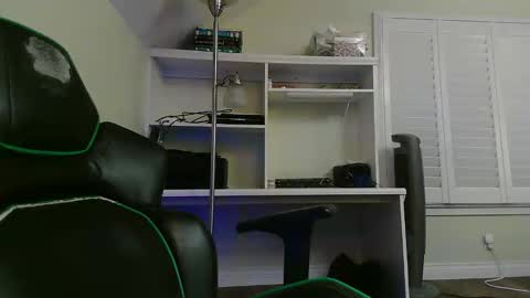 Kevin online show from November 18, 7:34 am