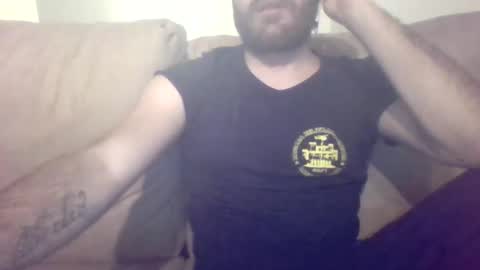 kubekueyar1 online show from February 18, 1:37 am