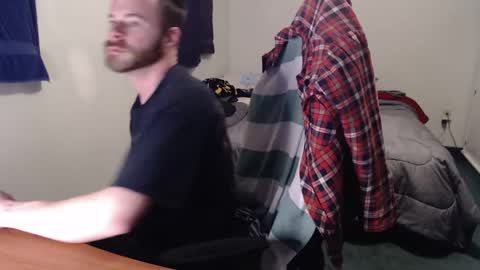 Snapshot of kuggy570 chatting on February 9, 2:29 pm Kuggy online show from February 9, 2:29 pm
