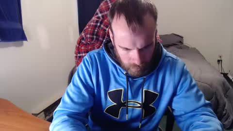 Snapshot of kuggy570 chatting on December 20, 6:56 pm Kuggy online show from December 20, 6:56 pm