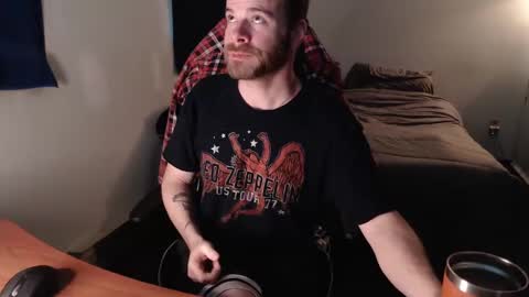 Snapshot of kuggy570 chatting on January 5, 1:26 pm Kuggy online show from January 5, 1:26 pm