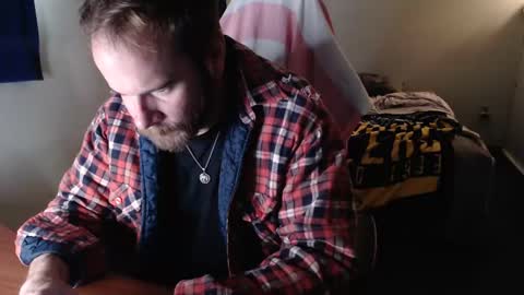 Kuggy online show from November 3, 1:57 pm