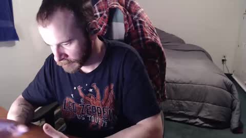 Snapshot of kuggy570 chatting on February 4, 2:43 pm Kuggy online show from February 4, 2:43 pm