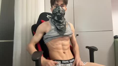 Semih yilmaz online show from April 17, 11:18 pm