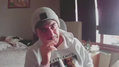 Leo online show from December 22, 8:27 am