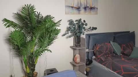 Snapshot of kyle_4u chatting on February 15, 4:45 pm Kyle online show from February 15, 4:45 pm