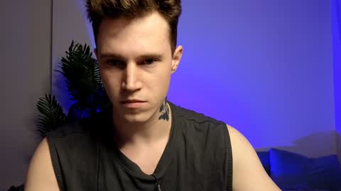 Snapshot of kyle_4u chatting on December 14, 6:52 pm Kyle online show from December 14, 6:52 pm