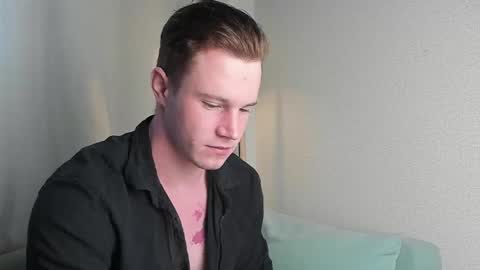 Snapshot of kyle_4u chatting on February 22, 5:55 am Kyle online show from February 22, 5:55 am