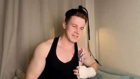 Snapshot of kyle_4u chatting on February 12, 6:30 pm Kyle online show from February 12, 6:30 pm