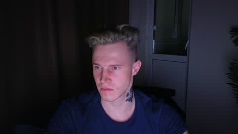Snapshot of kyle_4u chatting on January 14, 7:43 pm Kyle online show from January 14, 7:43 pm