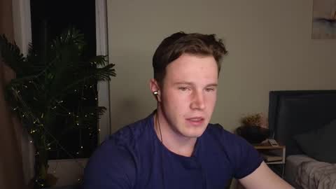 Snapshot of kyle_4u chatting on February 24, 4:58 pm Kyle online show from February 24, 4:58 pm