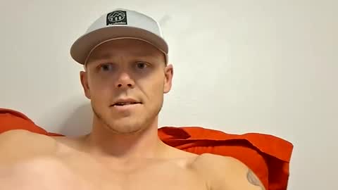 Snapshot of kylespade727 chatting on September 27, 8:50 pm Thickcock813 online show from September 27, 8:50 pm