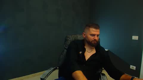 KysonOnyx online show from October 20, 7:12 am