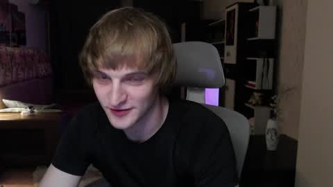 l1onkennedy online show from March 23, 7:20 pm